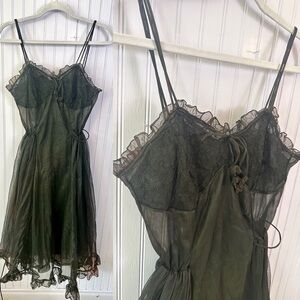 *sold* 1960’s Black & Bleach El Encanto lingerie dress